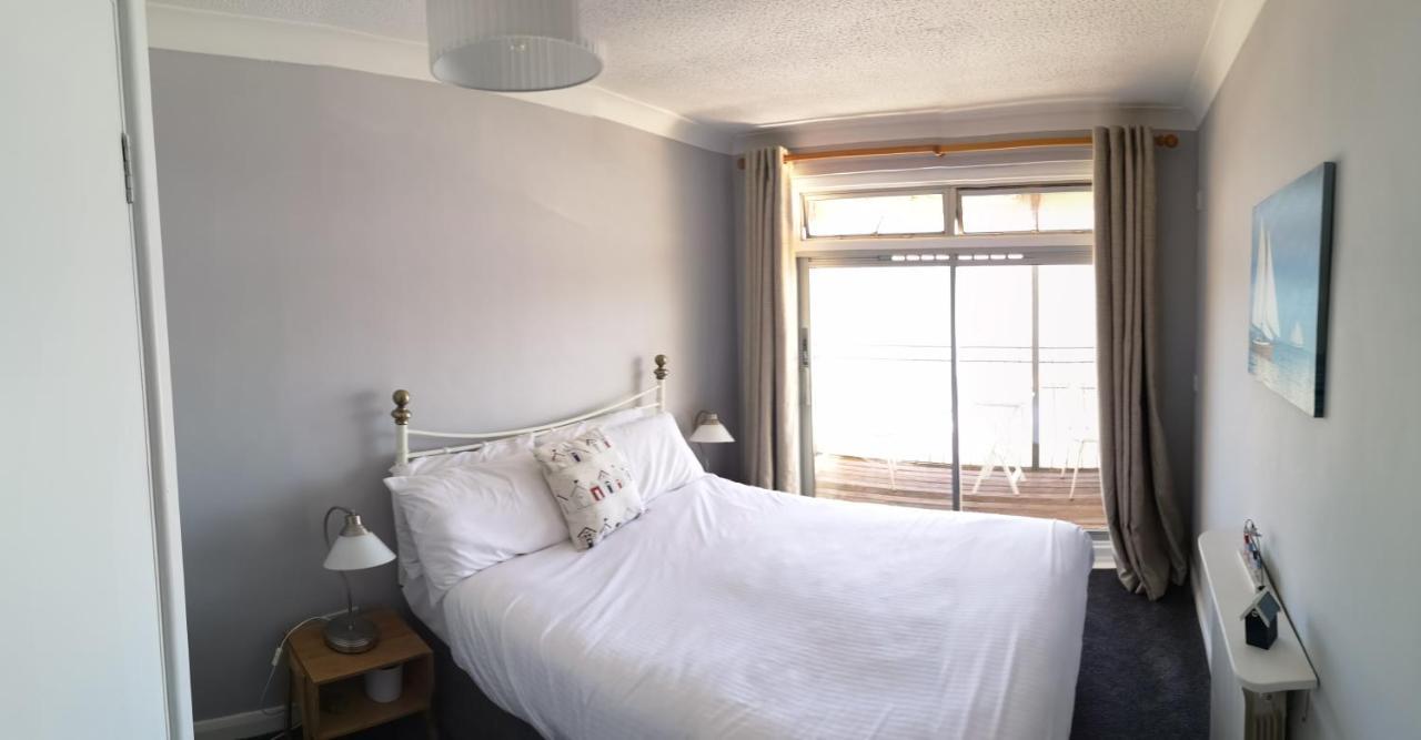 No10 Beach Rooms Пейнтон Экстерьер фото